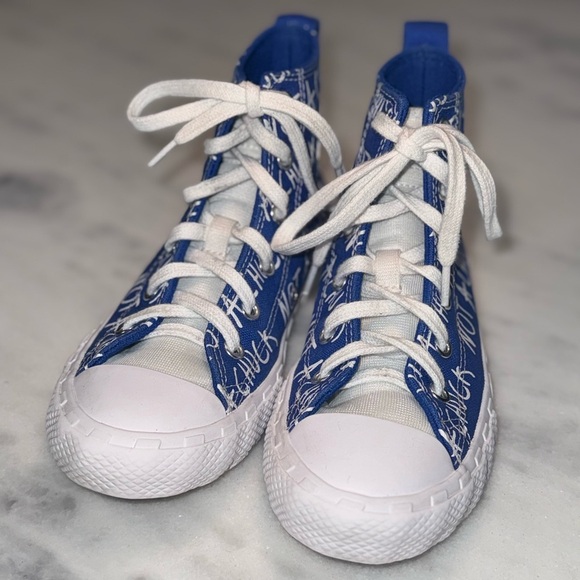 Converse UNT1TL3D “Not a Chuck” Youth Size 1 Hightop Sneaker - Picture 2 of 10